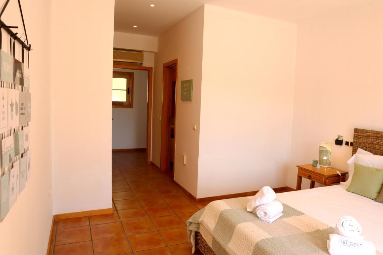 הוילה אלבור Casa Dos Cotas מראה חיצוני תמונה
